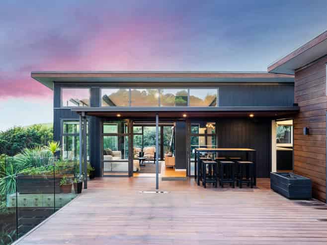 1 Quarry Hill Terrace, Kennedys Bush