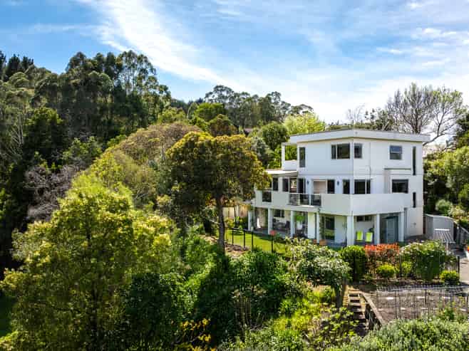 15 Ridgeway Terrace, Taradale