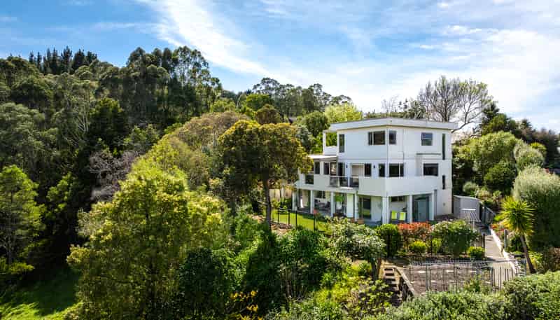 15 Ridgeway Terrace, Taradale
