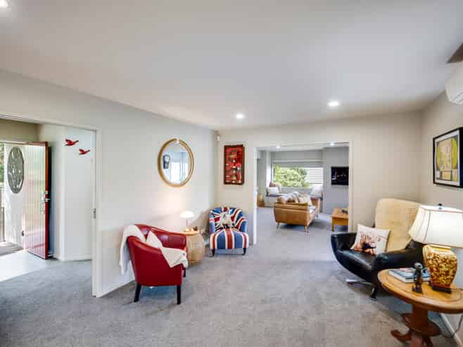 15 Ridgeway Terrace, Taradale