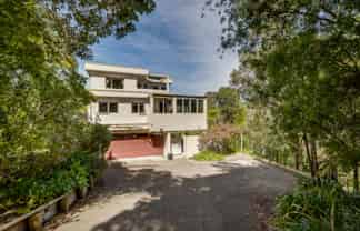 15 Ridgeway Terrace, Taradale