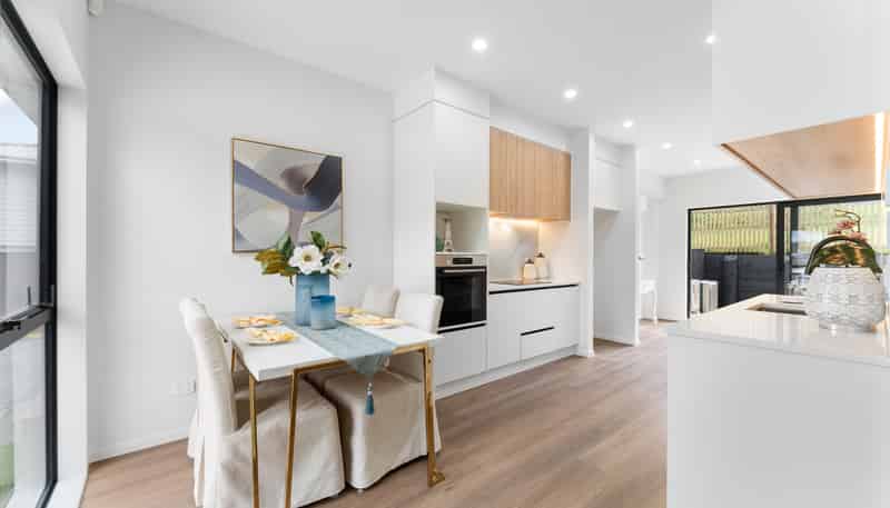 16C St Catherine Crescent, West Harbour