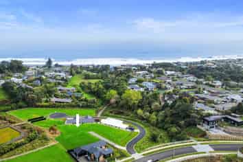 1A Te Ara O Waiaroa, Oakura