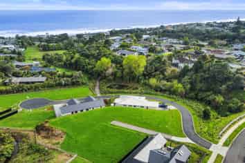 1A Te Ara O Waiaroa, Oakura