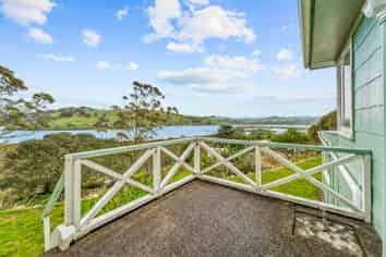 111 Wharf Road, Port Albert