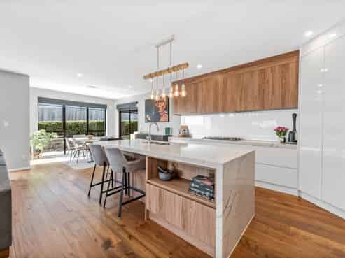 18 Keshvara Road, Beachlands