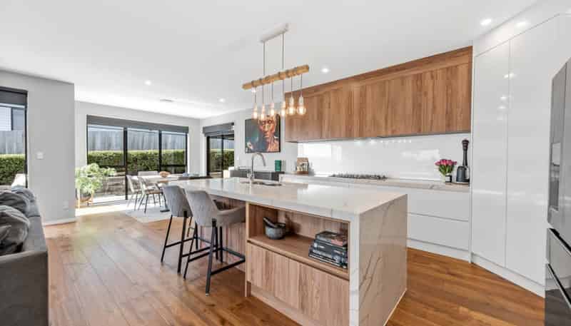 18 Keshvara Road, Beachlands