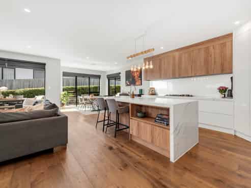 18 Keshvara Road, Beachlands