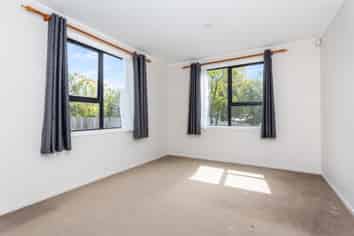 2 Glucina Place, Glen Eden
