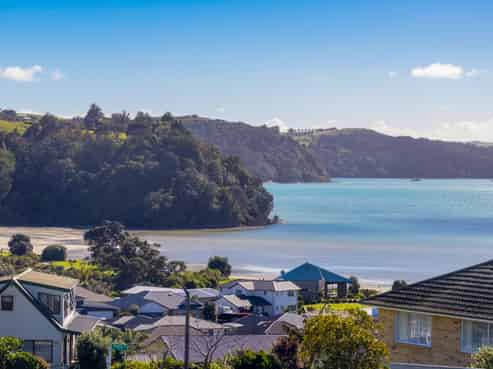 6 Aurora Avenue, Snells Beach