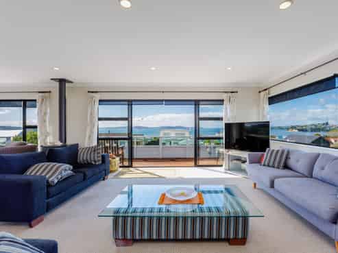 6 Aurora Avenue, Snells Beach