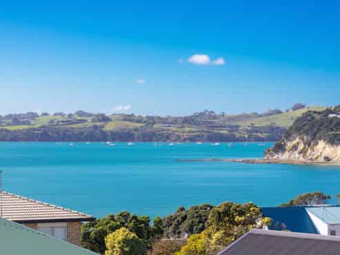 6 Aurora Avenue, Snells Beach