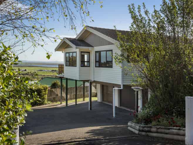 224 Reservoir Road, Thames