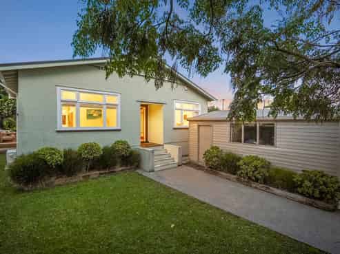 1C Rutherford Street, Belmont