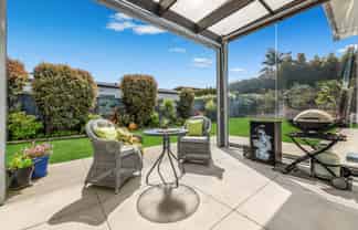 6 Lydiard Place, Beachlands