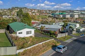 15 & 19 Grenadine Place, Unsworth Heights