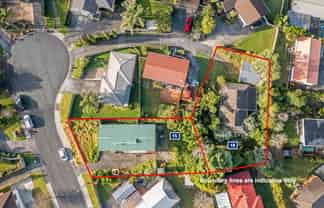 15 & 19 Grenadine Place, Unsworth Heights