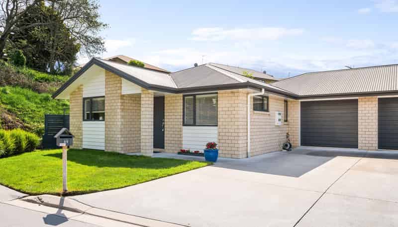 49 Shrule Place, Huntington