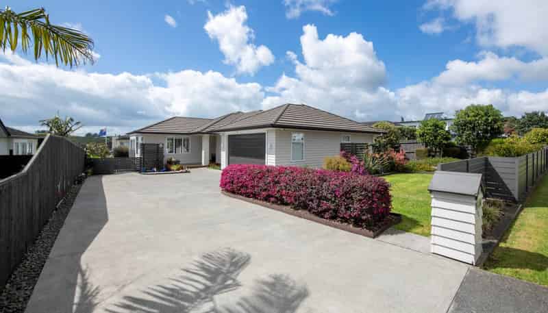 93 Liberty Crescent, Beachlands