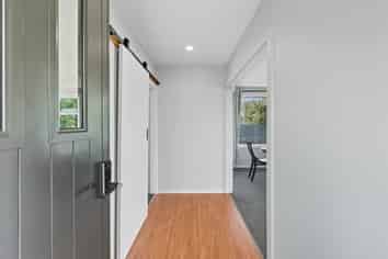 6 Roswell Place, Islington
