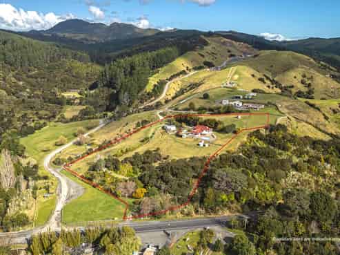 1614 Manaia Road, Coromandel