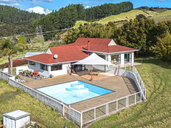 1614 Manaia Road, Coromandel