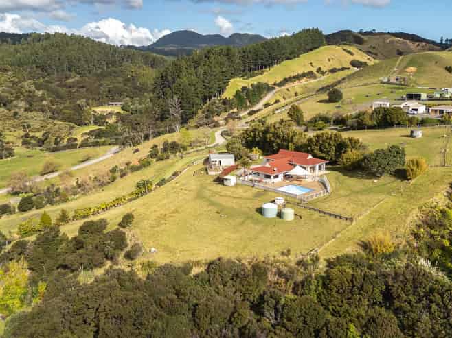 1614 Manaia Road, Coromandel