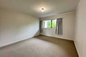 2/16 Knight Avenue, Mount Albert