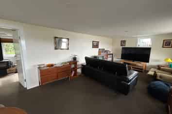 3 Brenchley Rd, Lyttelton