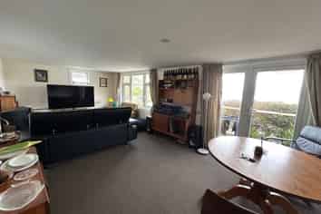 3 Brenchley Rd, Lyttelton