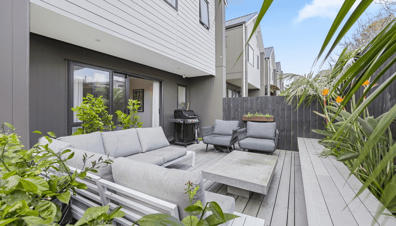 14B Kelwyn Road, Kelston