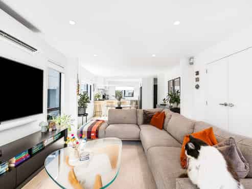 14B Kelwyn Road, Kelston