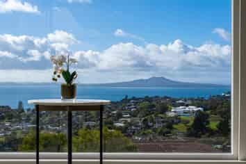 2 Shearwater Rise, Rothesay Bay