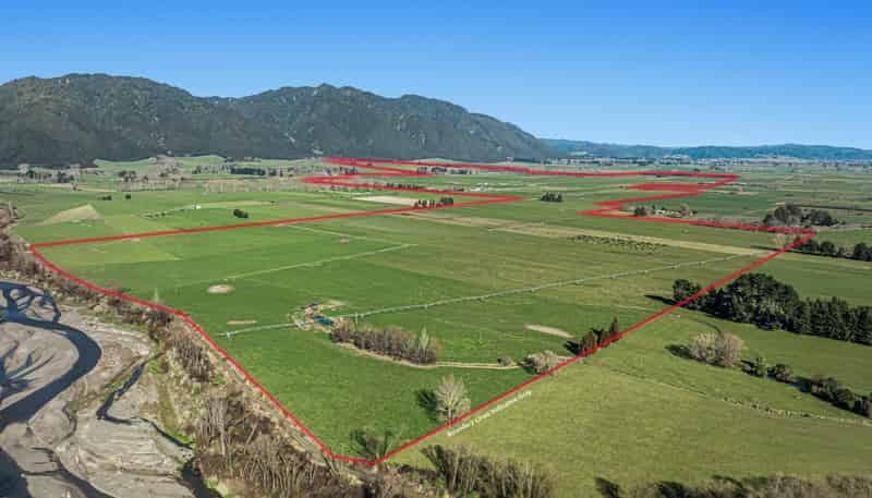 436 Haumea Road and 1035 Troutbeck Road, Galatea