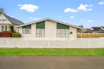1/140 Tancred Street, Linwood