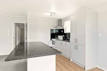 154 Sievers Grove, Cannons Creek