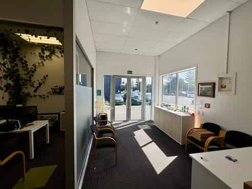 Prime City Fringe Office with 10 Car Parks