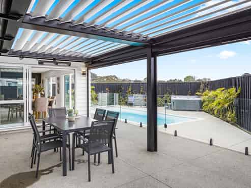 7 Somerset Place, Stanmore Bay