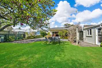 4 School Lane, Regent