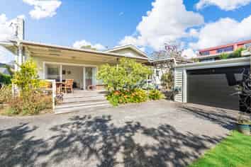 4 School Lane, Regent