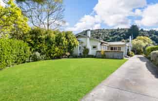 4 School Lane, Regent