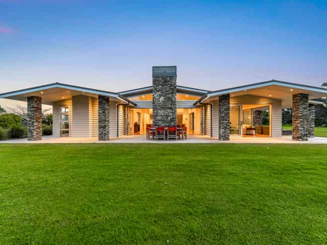 16 & 26 Riverside Drive, Point Wells
