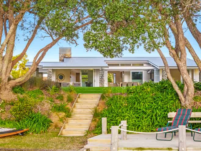 16 & 26 Riverside Drive, Point Wells