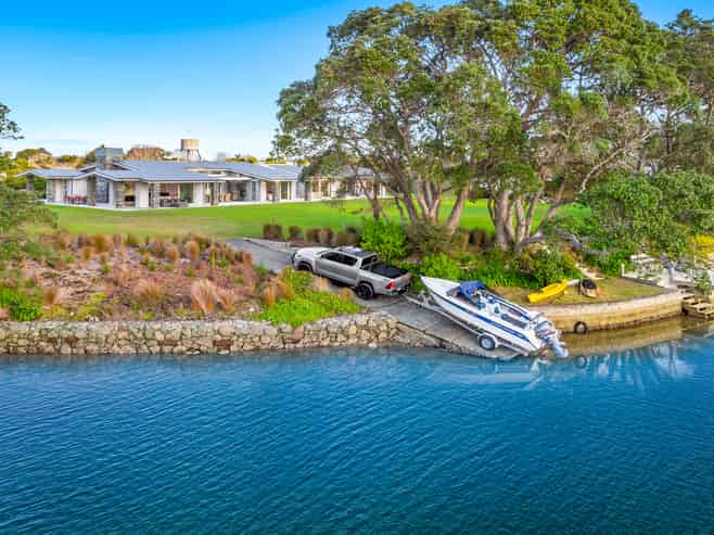 16 & 26 Riverside Drive, Point Wells