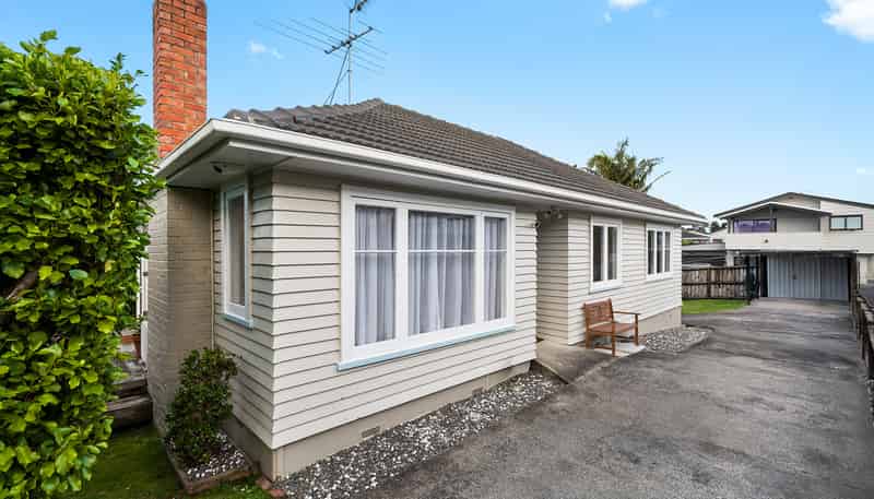 21 Tane Street, New Lynn