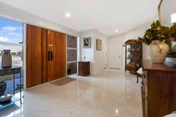 60 Ludlow Drive, Huntingdon/Lake Hood