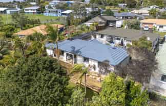 2/20 Greta Place, Stanmore Bay