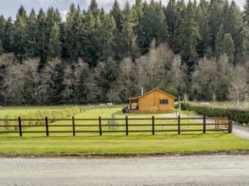 10 Carlisle Street, Athol