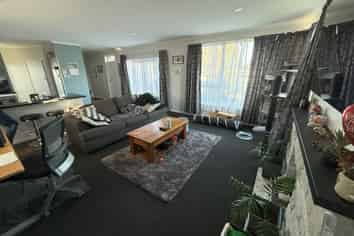 76 Nixon St, Hamilton East
