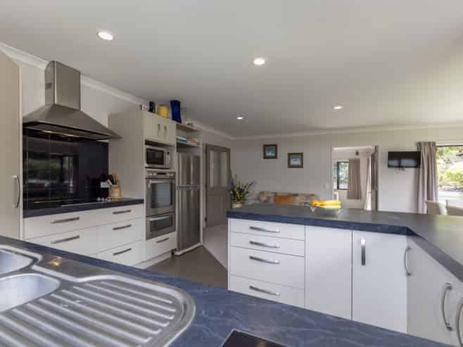 33 Gandalf Crescent, Paraparaumu